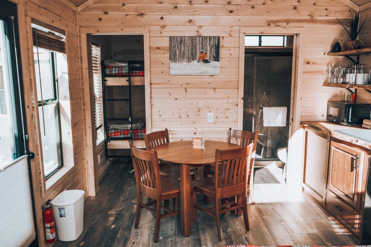 Tiny Homes At Powderhorn Mountain Resort Mesa 外观 照片